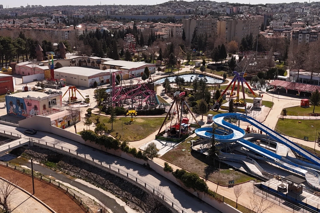 Gaziantep Büyükşehir Temaparkı tekrar hizmete açıldı